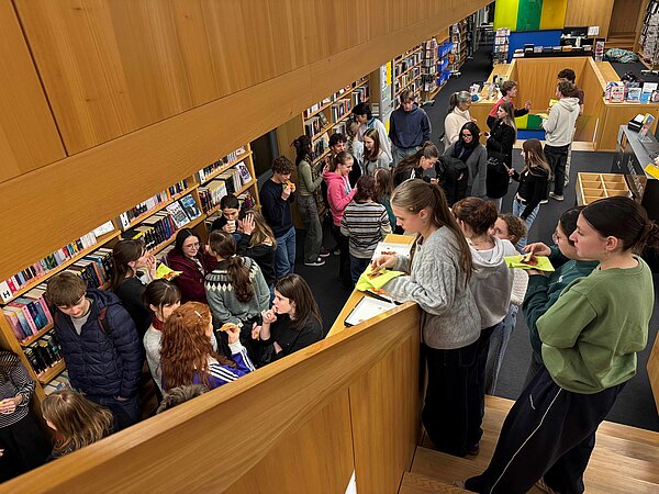 Kantonsschule am Burggraben - Gaudeamus igitur