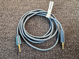 Kantonsschule am Burggraben - Clicktronic AUX Kabel
