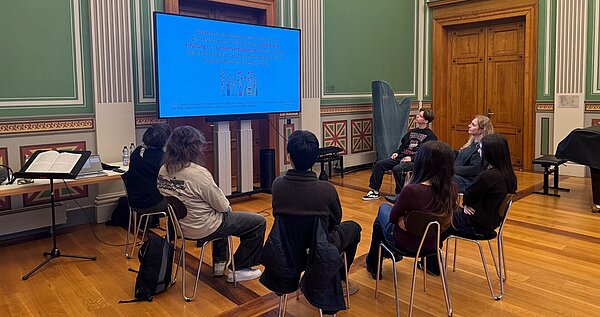 Kantonsschule am Burggraben - Gaudeamus igitur