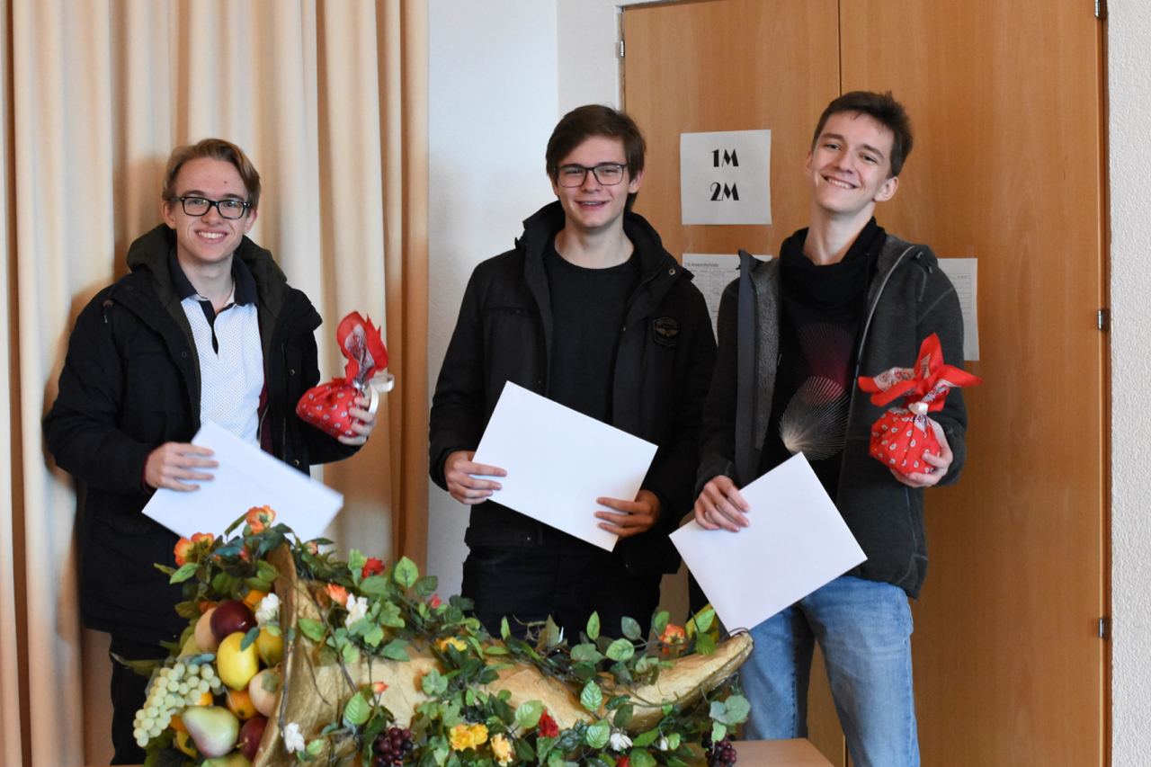 Kantonsschule am Burggraben - Lateiner-Erfolg beim Übersetzungswettbewerb