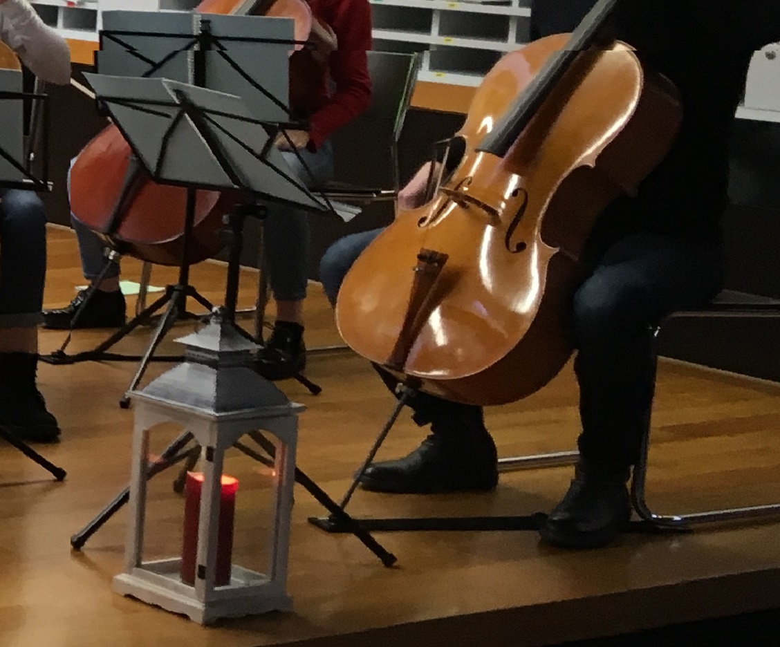 Kantonsschule am Burggraben - Klänge im Advent - Weihnachtssingen